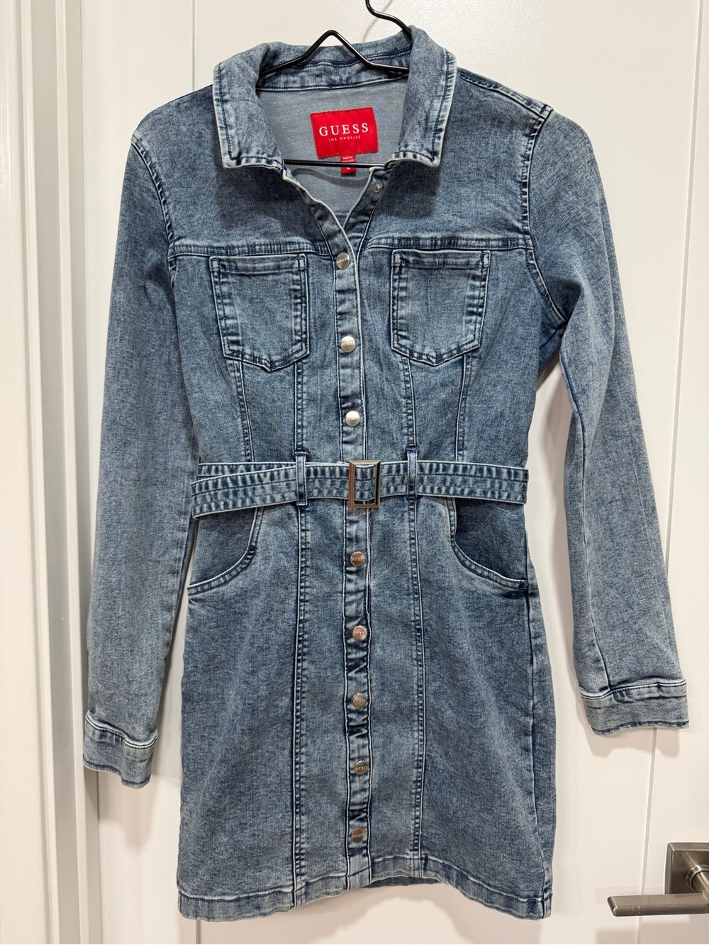 GUESS Light Wash Denim Button-Front Belted Dress